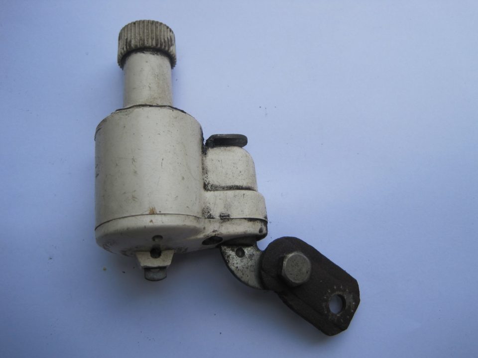 RÉGULATEUR DE DYNAMO Cibie Type H26-K21 6 Volts 24A Ancien Collection