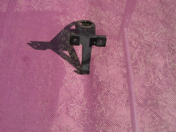 Potence pour panier de vélo