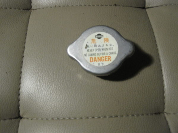 Bouchon de refroidissement Nissan